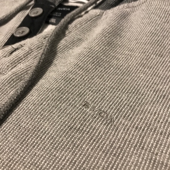 RVCA Hoodie - Picture 2 of 4
